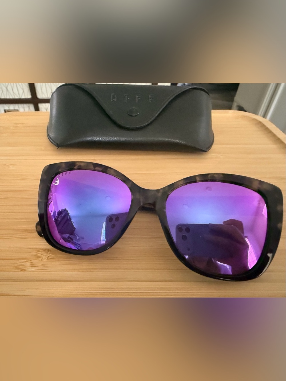 DIFF Grace Polarized Cat Eye Sunglasses